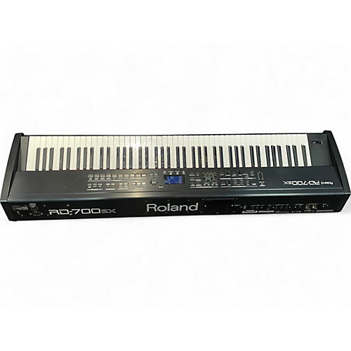 Used Roland RD700SX Keyboard Workstation - musicians--Friend