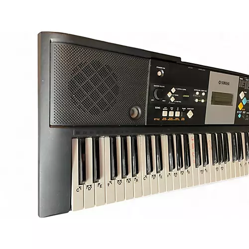 Used Yamaha PSRE223 61 Key Portable Keyboard - musicians--Friend