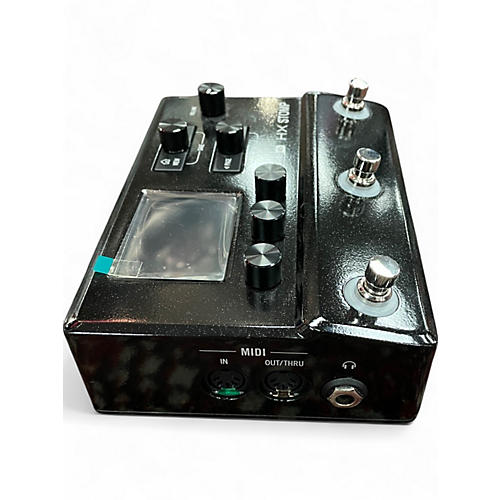 Used Line 6 HX Stomp Effect Processor - musicians--Friend
