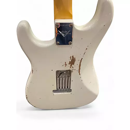 Used Fender 1962 Relic Stratocaster AGED OLYMPIC WHITE Solid Body Electric Guitar AGED OLYMPIC WHITE - musicians--Friend