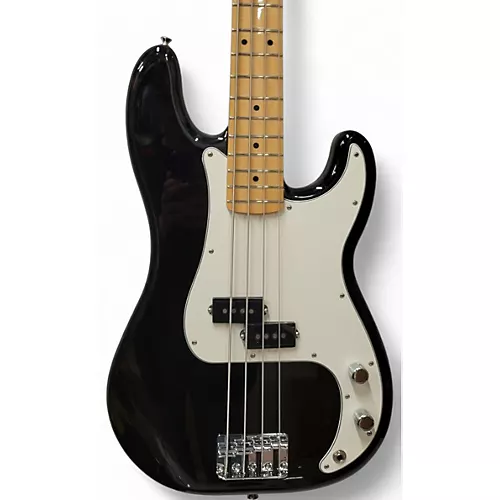 Used  Fender Player Precision Bass Black Black - musicians--Friend
