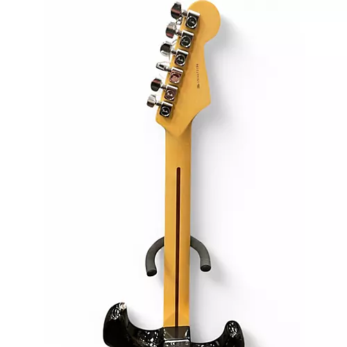 Used 2014 Fender American Standard Stratocaster Left Handed 3 Tone Sunburst Electric Guitar 3 Tone Sunburst - musicians--Friend