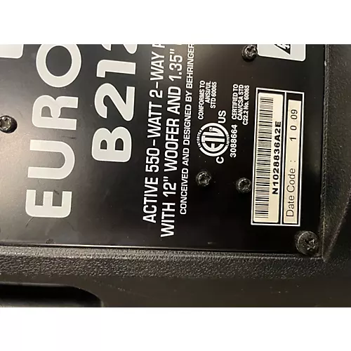 Used Behringer EUROLIVE B212D Powered Speaker - musicians--Friend