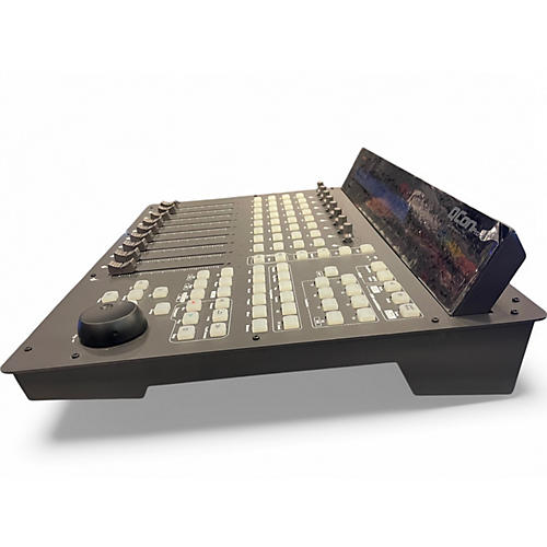 Used Icon QCON PRO G2 MIDI Controller - musicians--Friend