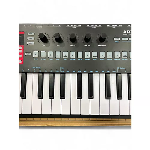 Used Arturia KEY STEP PRO - musicians--Friend