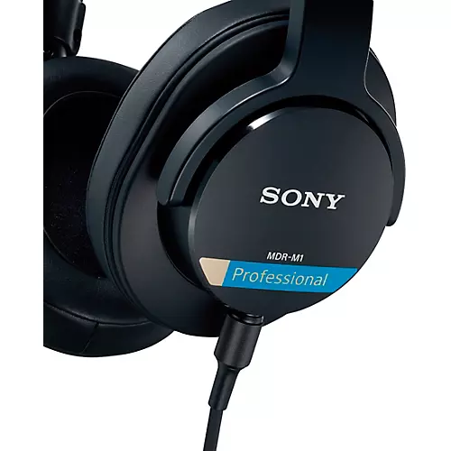 Sony MDR-M1 Closed Monitor Headphones - musicians--Friend