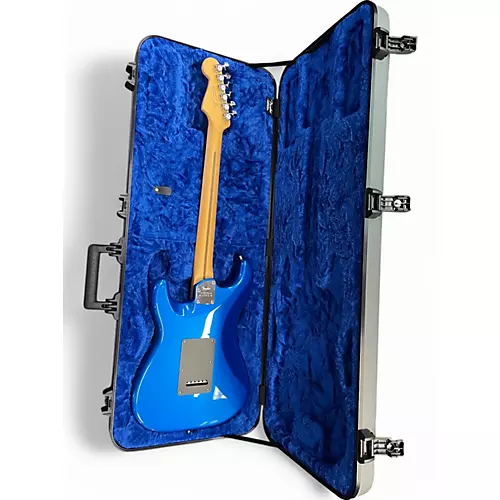Used Fender American Ultra Stratocaster Noble Blue Solid Body Electric Guitar Noble Blue - musicians--Friend