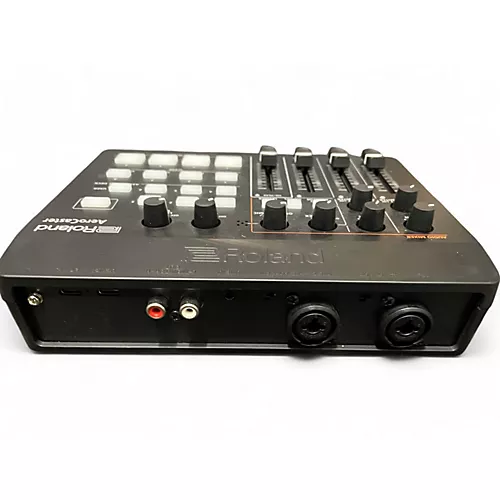 Used Roland vrc-01 AEROCASTER MultiTrack Recorder - musicians--Friend