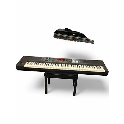 Used Roland Juno DS88 Keyboard Workstation - musicians--Friend