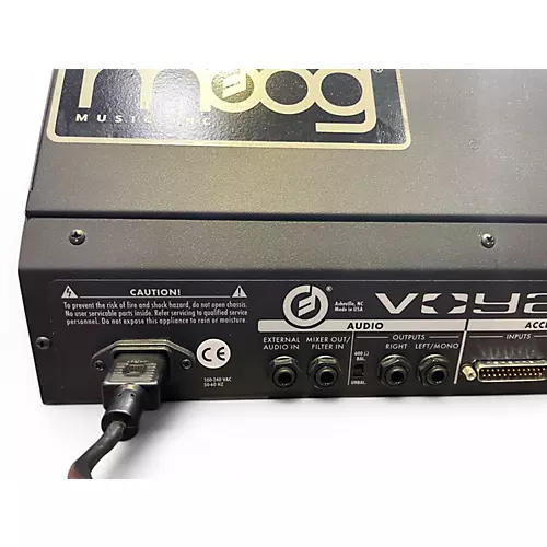 Used Moog Minimoog Voyager Synthesizer - musicians--Friend