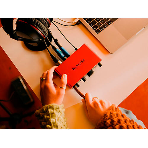 Focusrite Scarlett Solo USB-C Audio Interface Gen 4 - musicians--Friend