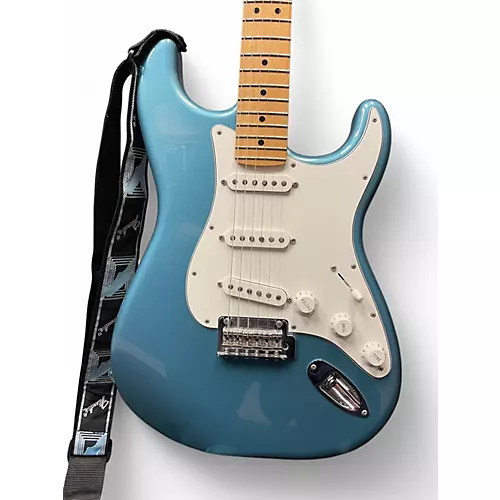 Used Fender Player Stratocaster Tidepool Solid Body Electric Guitar Tidepool - musicians--Friend