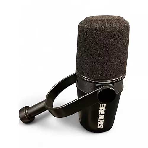 Used Shure MV7X Dynamic Microphone - musicians--Friend
