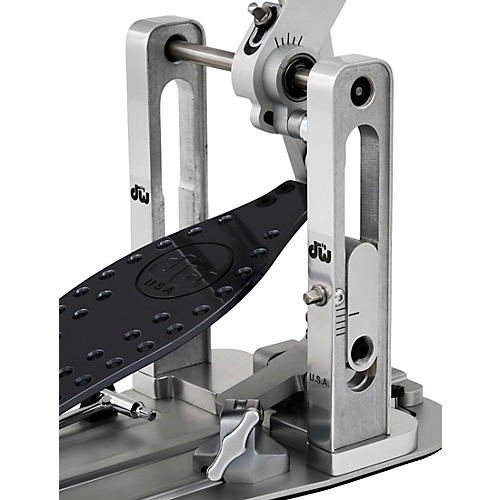 DW MFG Series XF Machined Direct Drive Single Bass Drum Pedal - musicians--Friend