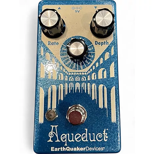 Used EarthQuaker Devices Aqueduct Vibrato Effect Pedal - musicians--Friend