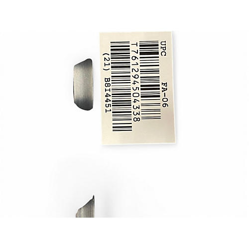 Used Roland Fantom 06 Keyboard Workstation - musicians--Friend