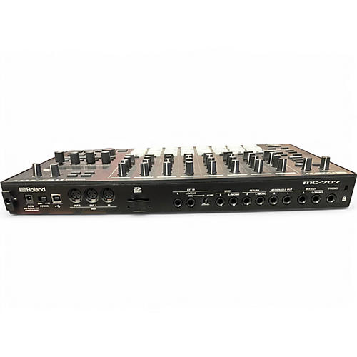 Used Roland MC-707 Groovebox Production Controller - musicians--Friend
