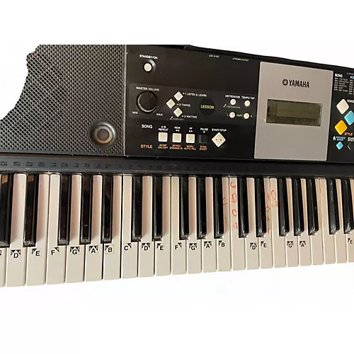 Used Yamaha PSRE223 61 Key Portable Keyboard - musicians--Friend