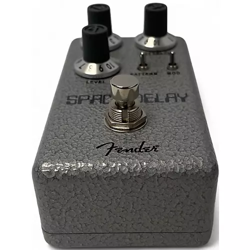 Used Fender HAMMERTONE SPACE DELAY Effect Pedal - musicians--Friend