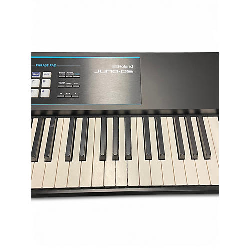 Used Roland Juno DS88 Keyboard Workstation - musicians--Friend
