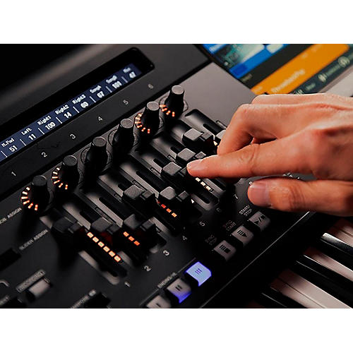 Yamaha Genos2 Arranger Workstation - musicians--Friend