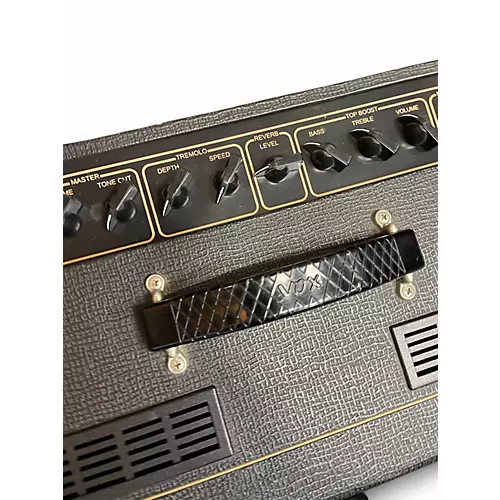 Used VOX AC15C1 15W Tube Guitar Combo Amp - musicians--Friend