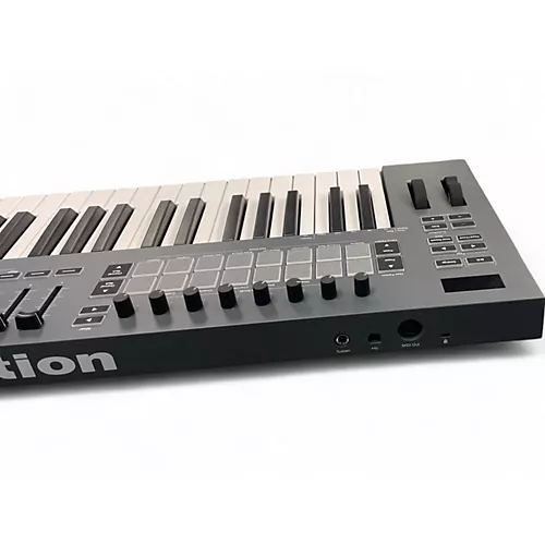 Used Novation FL Key 49 - musicians--Friend