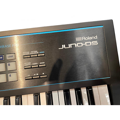 Used Roland JUNO  DS 61 Keyboard Workstation - musicians--Friend