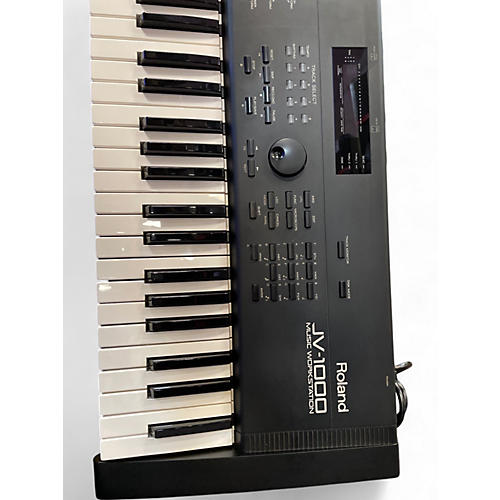 Used Roland JV1000 Keyboard Workstation - musicians--Friend
