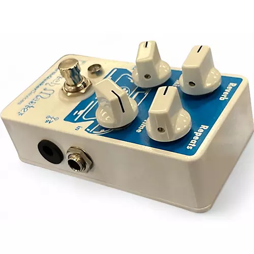 Used EarthQuaker Devices Dispatch Master Delay and Reverb Effect Pedal - musicians--Friend