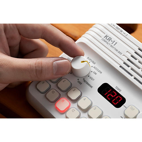 KORG KR-11 Compact Rhythm Machine - musicians--Friend