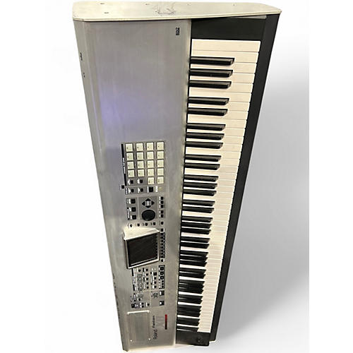 Used Roland Fantom X8 Keyboard Workstation - musicians--Friend