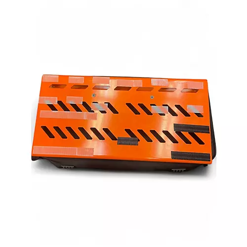 Used Gator ALUMINUM PEDAL BOARD Pedal Board - musicians--Friend