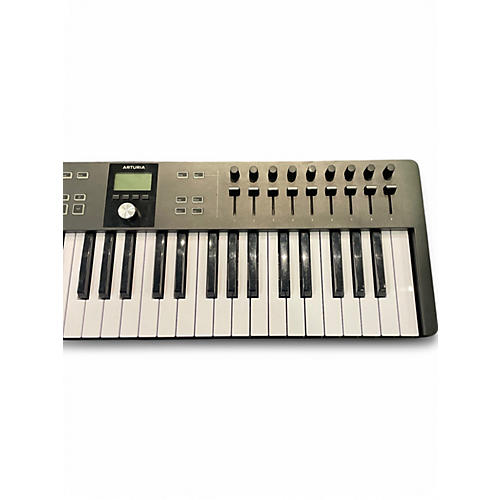 Used Arturia Keylab Essential 49 MIDI Controller - musicians--Friend