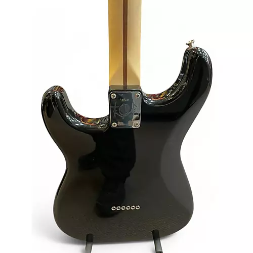 Used Fender Tom Delonge Signature Stratocaster Black Solid Body Electric Guitar Black - musicians--Friend