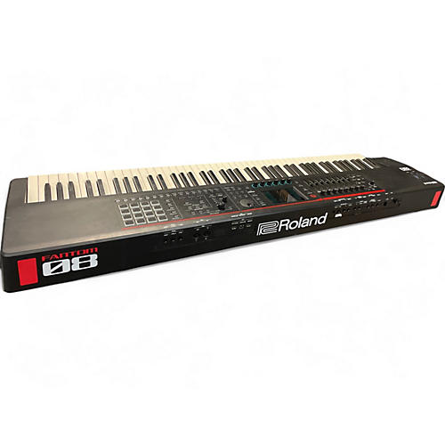 Used Roland Fantom 08 Keyboard Workstation - musicians--Friend