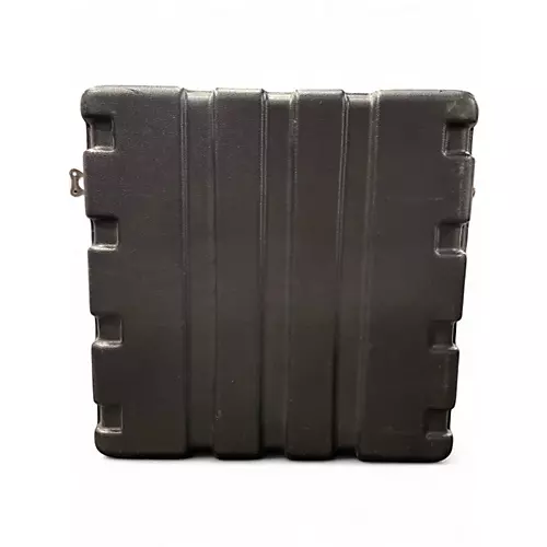 Used SKB 10u Rackmount Case - musicians--Friend