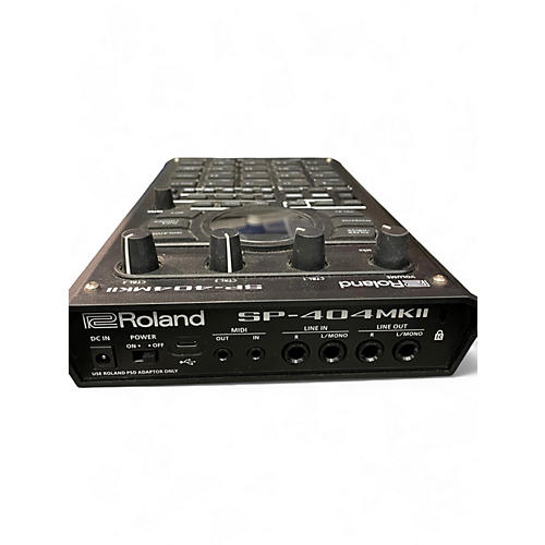 Used Roland SP-404mk11 Drum Machine - musicians--Friend