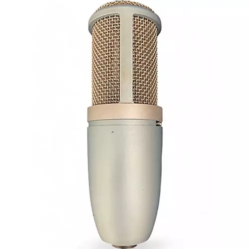Used AKG Perception 220 Condenser Microphone - musicians--Friend