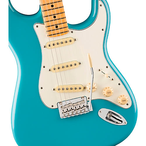 Fender Player II Stratocaster Maple Fingerboard Electric Guitar Polar White - musicians--Friend
