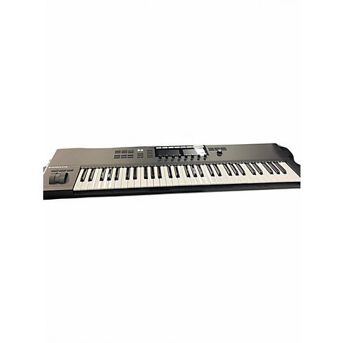 Used Native Instruments Komplete Kontrol S61 MK2 MIDI Controller - musicians--Friend