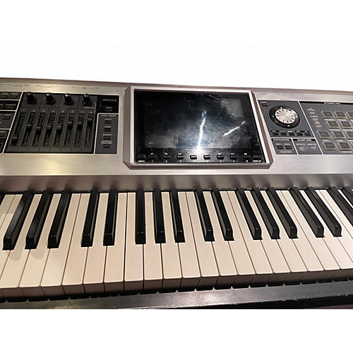 Used Roland Fantom G8 88 Key Keyboard Workstation - musicians--Friend