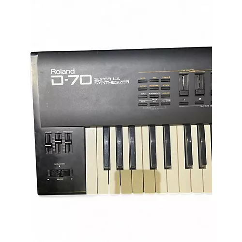 Used Roland D70 Synthesizer - musicians--Friend
