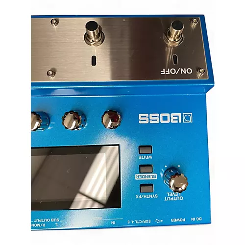 Used BOSS SY300 Guitar Synthesizer Effect Pedal - musicians--Friend