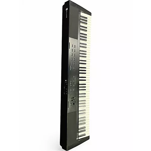 Used Williams Allegro III 88 Key Portable Keyboard - musicians--Friend