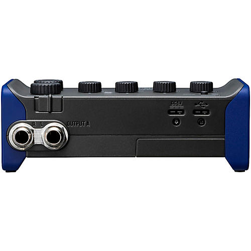 Zoom AMS-44 Audio Interface - musicians--Friend