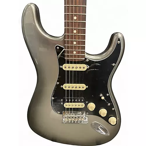 Used Fender American Professional II Stratocaster Silverburst Solid Body Electric Guitar Silverburst - musicians--Friend
