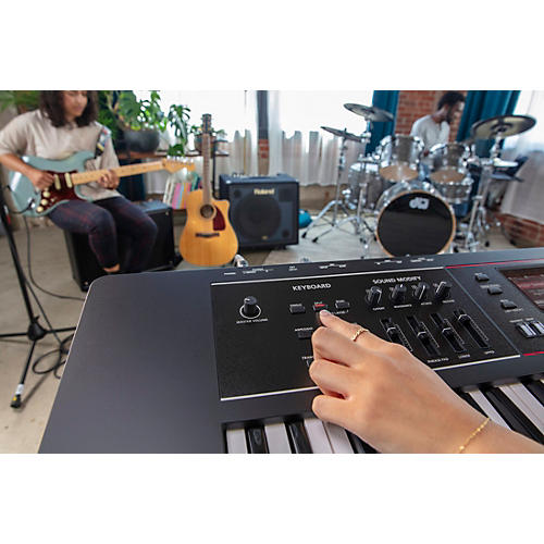 Roland JUNO-D6 Synthesizer - musicians--Friend