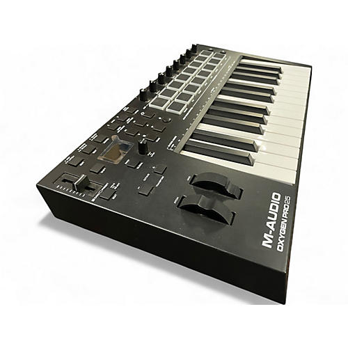 Used M-Audio Oxygen Pro 25 MIDI Controller - musicians--Friend