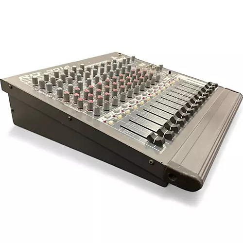 Used Peavey RQ 3014 Powered Mixer - musicians--Friend